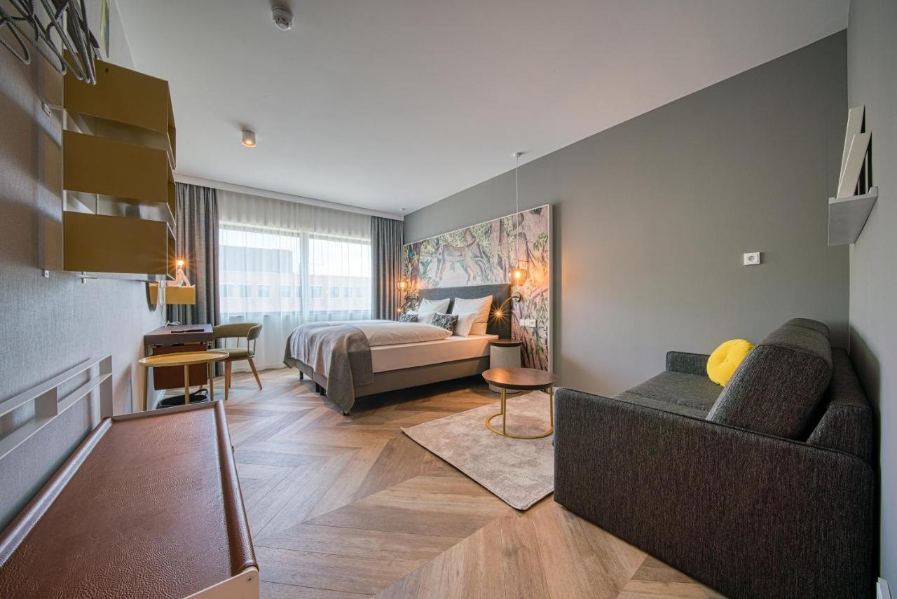 Hotel Ninetynine Amsterdam Airport